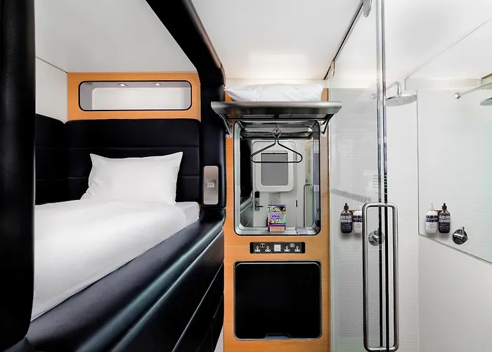 Yotelair London Gatwick AirportAirport Hotel